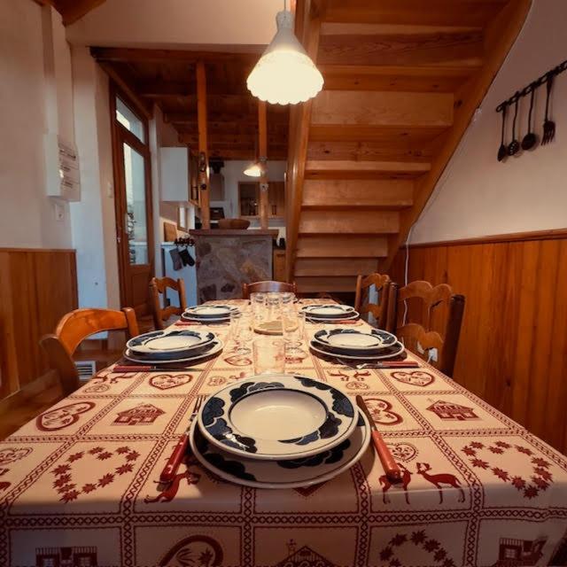 Le Nid Roudela Villa Garin Екстериор снимка